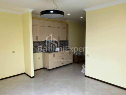 Mənzil 66.7 m² - Qriqola Lortkipanidze, Batumi, Gürcüstan