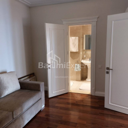 Mənzil 84 m² - Rustaveli, Batumi, Gürcüstan