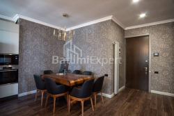 Mənzil 3-комн 90 m² - Niko Pirosmani, Batumi