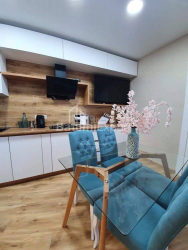 Mənzil 2-комн 42 m² - Niko Pirosmani, Batumi
