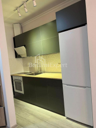 Mənzil 58 m² - Qəhrəmanlar Xiyabanı, Batumi, Gürcüstan