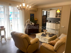 Mənzil 3-комн 100 m² - Zuraba Qorqiladze, Batumi