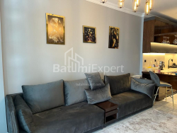 Mənzil 3-комн 59 m² - Qəhrəmanlar Xiyabanı, Batumi