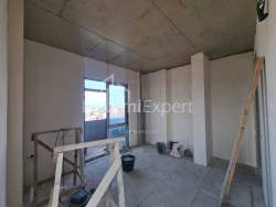 Mənzil 4-комн 96.5 m² - Petra Bagrationi, Batumi