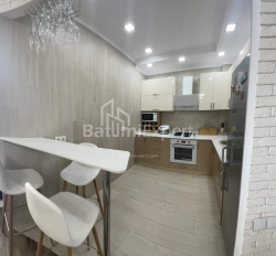 Mənzil 58 m² - Niko Pirosmani, Batumi, Gürcüstan