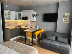 Mənzil 1-комн 31 m² - Şerif Ximşiaşvili, Batumi