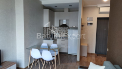 Mənzil 45.8 m² - Şerif Ximşiaşvili, Batumi, Gürcüstan