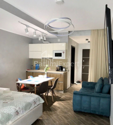 Mənzil 42 m² - İlk çağırılan Andrew, Kvariati, Gürcüstan