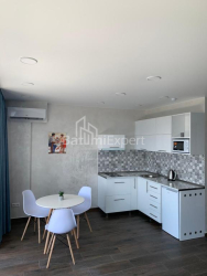 Mənzil 60 m² - Şerif Ximşiaşvili, Batumi, Gürcüstan