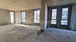 Mənzil 85.5 m² - Ekvtime Takaişvili, Batumi, Gürcüstan