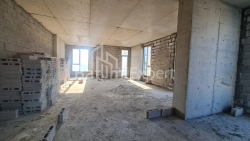 Mənzil 85.5 m² - Ekvtime Takaişvili, Batumi, Gürcüstan