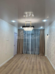 Mənzil 3-комн 55 m² - Qəhrəmanlar Xiyabanı, Batumi