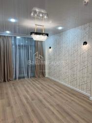Mənzil 3-комн 55 m² - Qəhrəmanlar Xiyabanı, Batumi