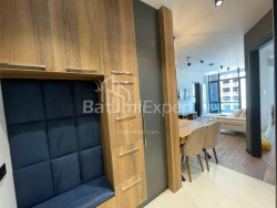 Mənzil 61.6 m² - Qəhrəmanlar Xiyabanı, Batumi, Gürcüstan