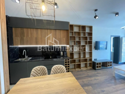 Mənzil 3-комн 61.6 m² - Qəhrəmanlar Xiyabanı, Batumi