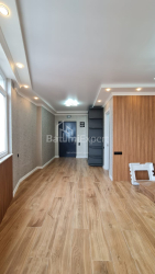 Mənzil 4-комн 101 m² - Vaja-Pşavela, Batumi