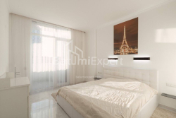 Mənzil 75.6 m² - Niko Pirosmani, Batumi, Gürcüstan