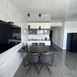 Mənzil 2-комн 57 m² - Lech və Maria Kachinsky, Batumi