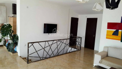 Mənzil 6-комн 230 m² - Petra Melikişvili, Batumi