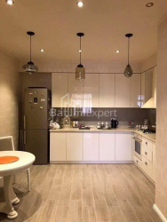 Mənzil 130.9 m² - Selima Ximşiaşvili, Batumi, Gürcüstan