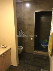 Mənzil 130.9 m² - Selima Ximşiaşvili, Batumi, Gürcüstan