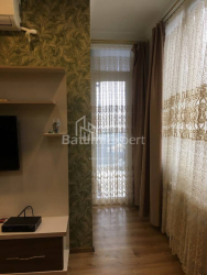 Mənzil 3-комн 80 m² - Şerif Ximşiaşvili, Batumi