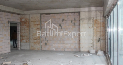 Mənzil 75.57 m² - Lech və Maria Kachinsky, Batumi, Gürcüstan