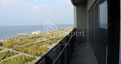 Mənzil 75.75 m² - Lech və Maria Kachinsky, Batumi, Gürcüstan