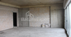 Mənzil 75.75 m² - Lech və Maria Kachinsky, Batumi, Gürcüstan