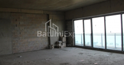 Mənzil 75.75 m² - Lech və Maria Kachinsky, Batumi, Gürcüstan
