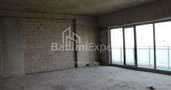 Mənzil 75.75 m² - Lech və Maria Kachinsky, Batumi, Gürcüstan